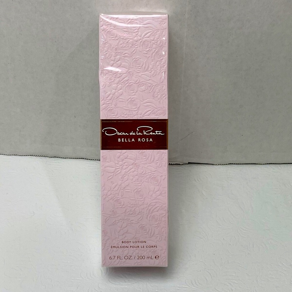 Oscar De La Renta Body Lotion